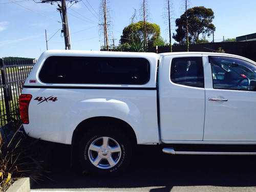 Touring Hardtop für Isuzu D-Max 06/12-> X-Cab flach seitliche Klappfenster