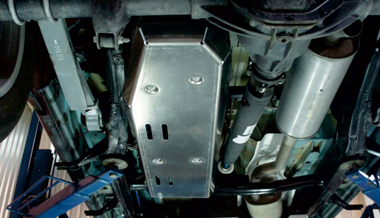 Unterfahrschutz VW Amarok bis `23 V6 & 2,0 TDI, Tank, 6mm Aluminium