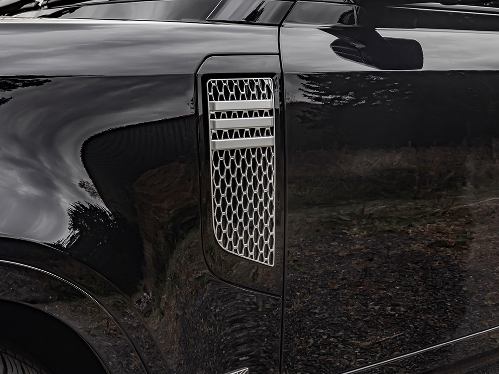 DA3937_extra Ansauggitter Set Schwarz mit silber Gitter Gloss