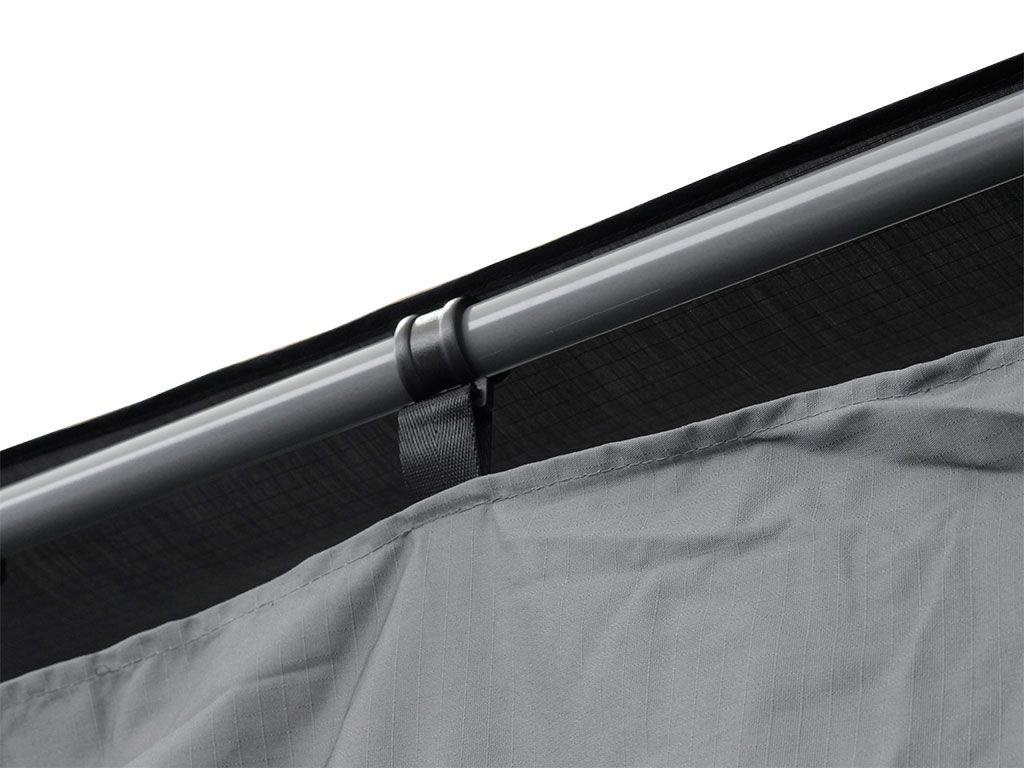 AWNI040 Front Runner Wind-/Sonnenschutz, Seite