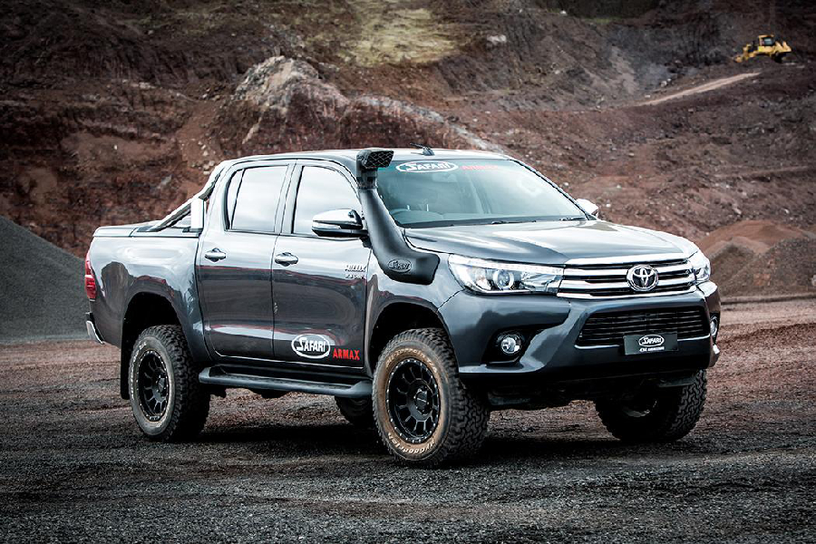 Safari Snorkel ARMAX Toyota Hilux `16-> SS123HP, breite Kotflügel
