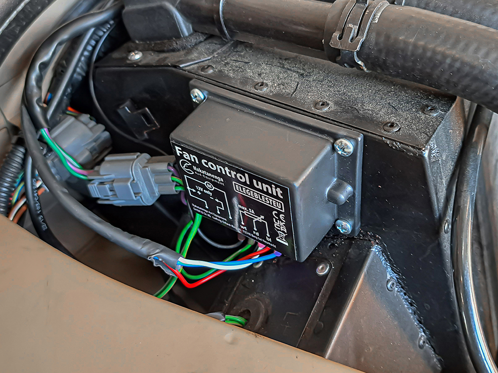 Britpart DA8536 stufenlose elektronische Heizungsgebläse-Steuerung für Land Rover Defender 1987–2006
