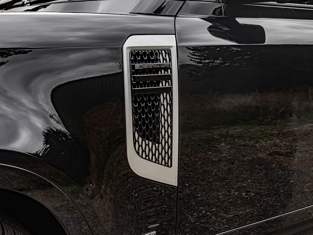 DA3936_extra Ansauggitter Set Silber mit schwarzem Gitter Gloss