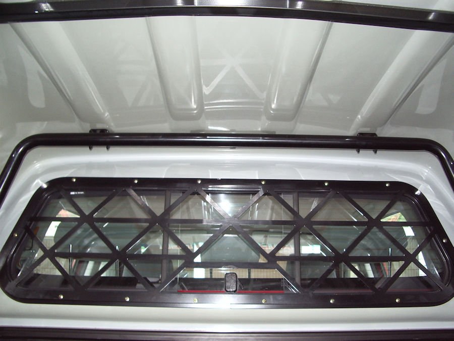 ARB Dachträgerset innen Isuzu D-Max 06/12-17 für flaches Hardtop