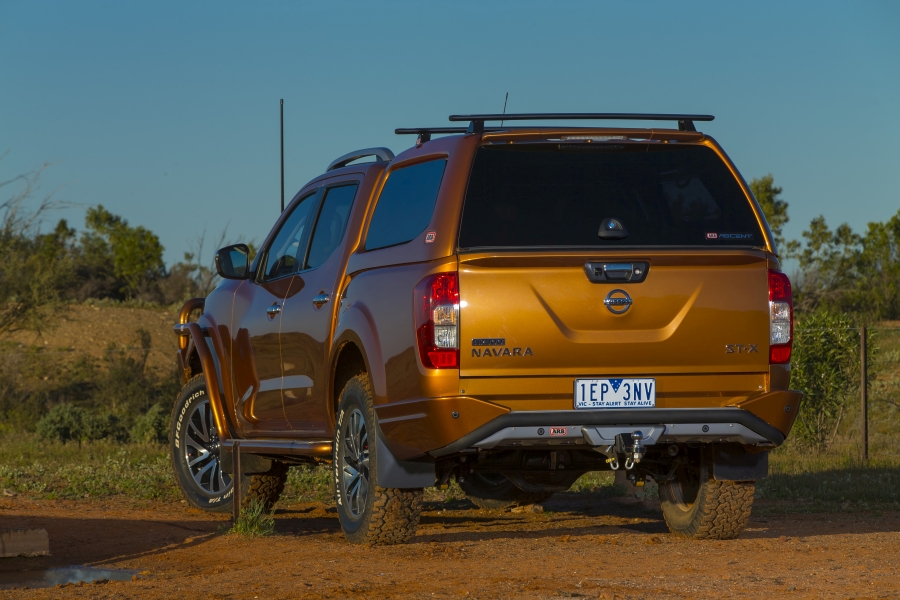 ARB Summit Heckstoßstange Nissan Navara NP300 ab `15, mit Einparksensoren