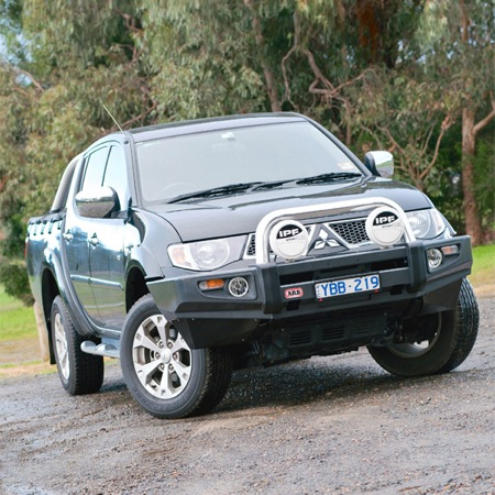 ARB-Saharabar Mitsubishi L200, `01/09 ->