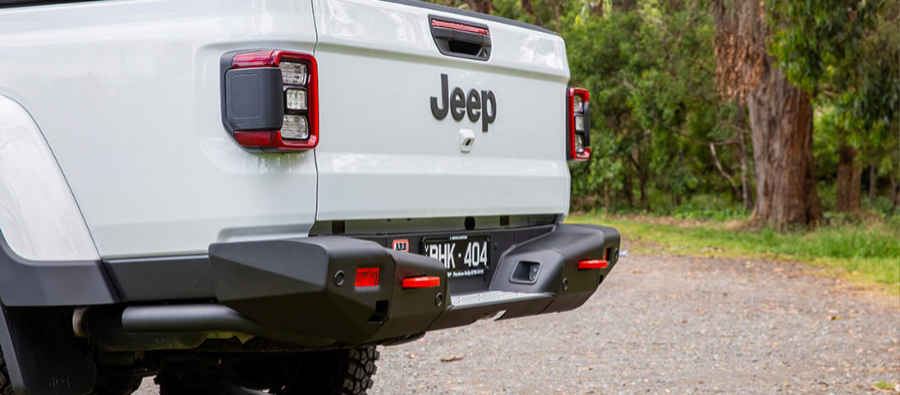 ARB Heckstoßstange Jeep Gladiator JT USA Spec. mit Parksensoren