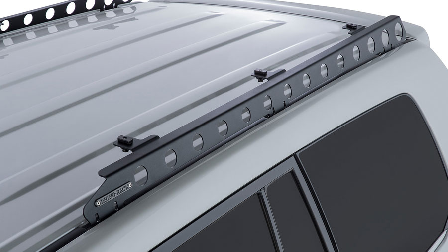 Rhino Rack ''Backbone'' Montagekit Toyota LC J200, halbes Dach