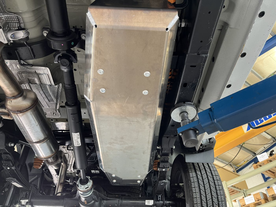 Unterfahrschutz VW Amarok & Ford Ranger ab `23, Tank