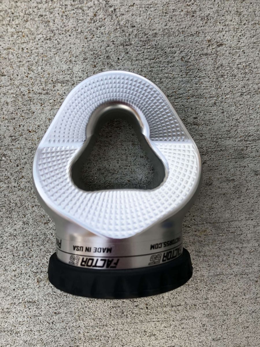 ''FACTOR 55'' PROLINK ''E'' EXPERT WINCH SHACKLE MOUNT, SILVER