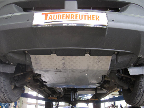 Unterfahrschutz Mercedes Sprinter 4x2 907 Automatik, Motor und Getriebe