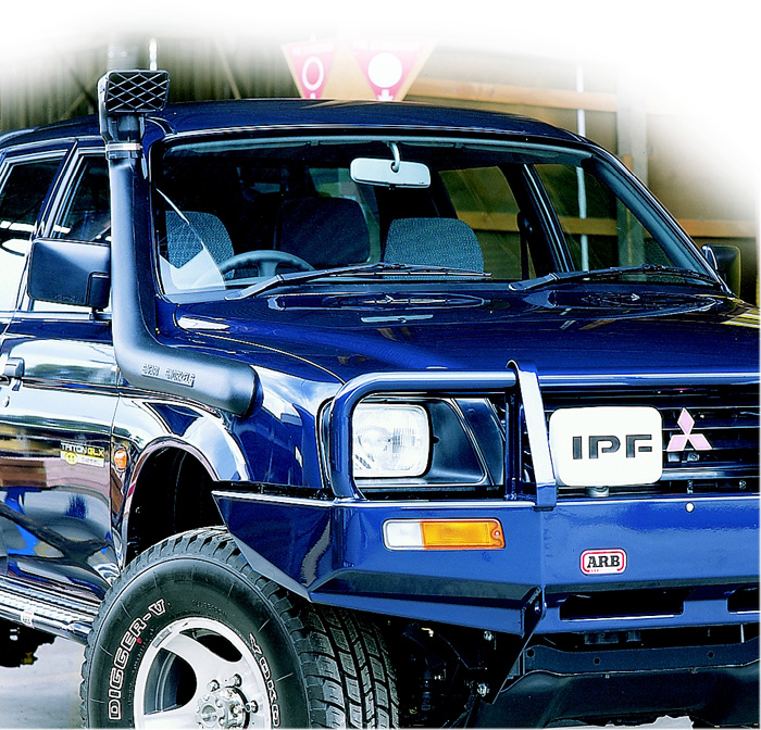 Safari-Snorkel Mitsub. L200 96 - `06, Diesel, SS650R