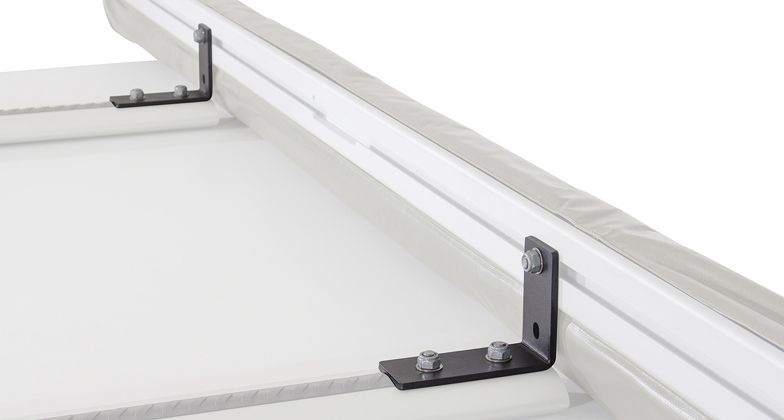 Rhino Rack Universal und Sunseeker Montagekit 105mm x 80mm (LxH)