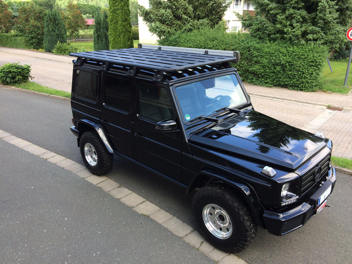 Rhino Rack Pioneer Plattform 2528x1586mm für Mercedes G, inkl. 4 Fusssätze